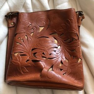 Patricia Nash cross body bag